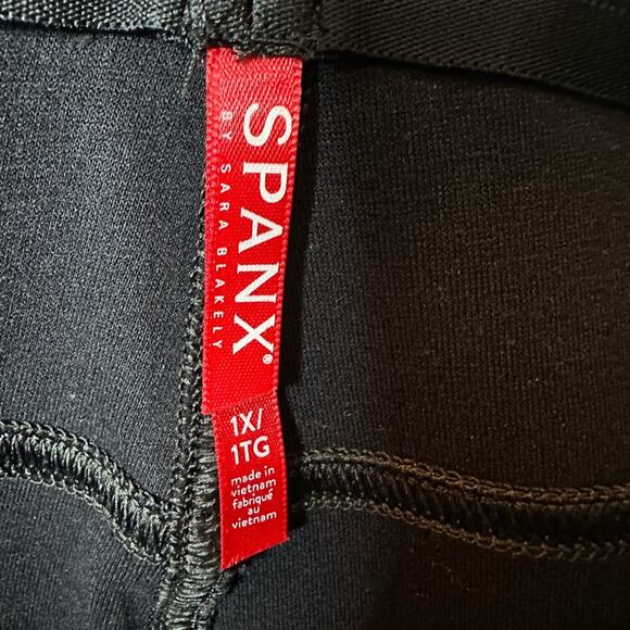 Spanx Leather Like Ankle Skinny Pants Black Stretch with tummy control Size 1X - Picture 7 of 9